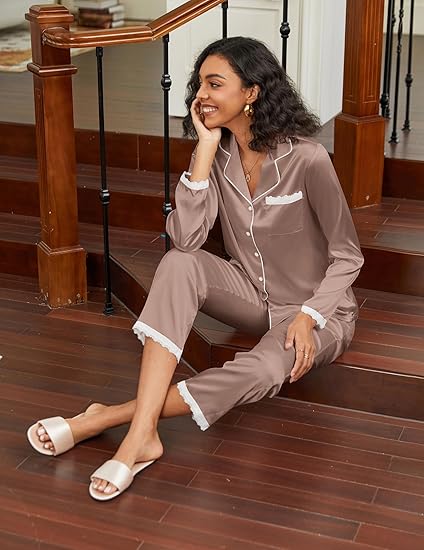 Ekouaer Satin Pajamas for Women Silk Long Sleeve Sleepwear Button Down Loungewear 2 Pieces Lace Soft Pjs Set