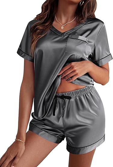 Ekouaer Silk Pajama for Women Short Sleeve Satin Pj Set Two Piece Soft Sleepwear Loungewear